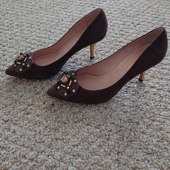 Kate Spade light brown suede with decorating jewels size 6B - Picture 2 of 6